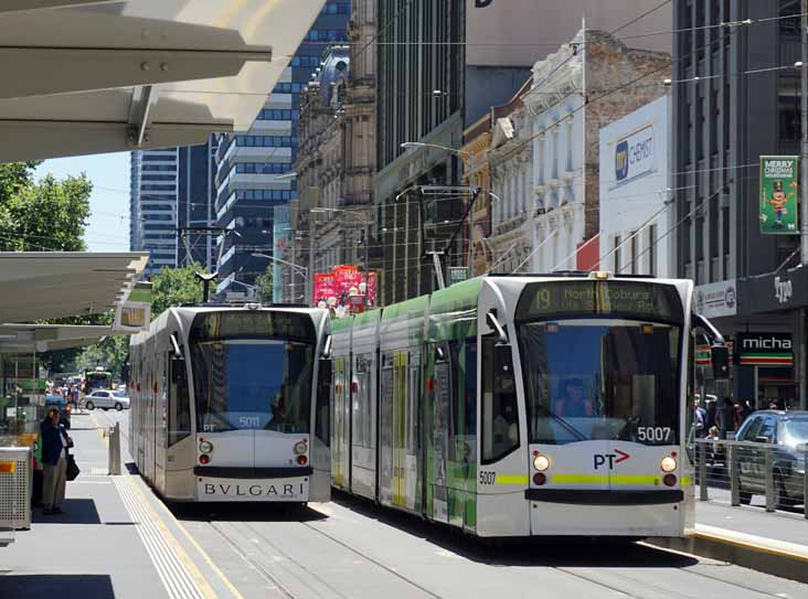 Yarra Trams Combino 5007 & Bulgari advert 5011